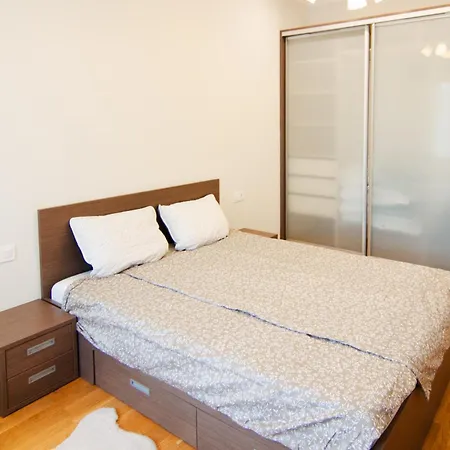 Appartement Dzirnavu 113a 1-bedroom *